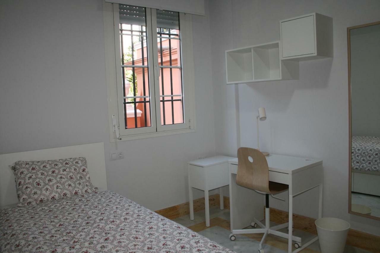 Colegio Mayor Careu - Women Only Apartamento Sevilla
