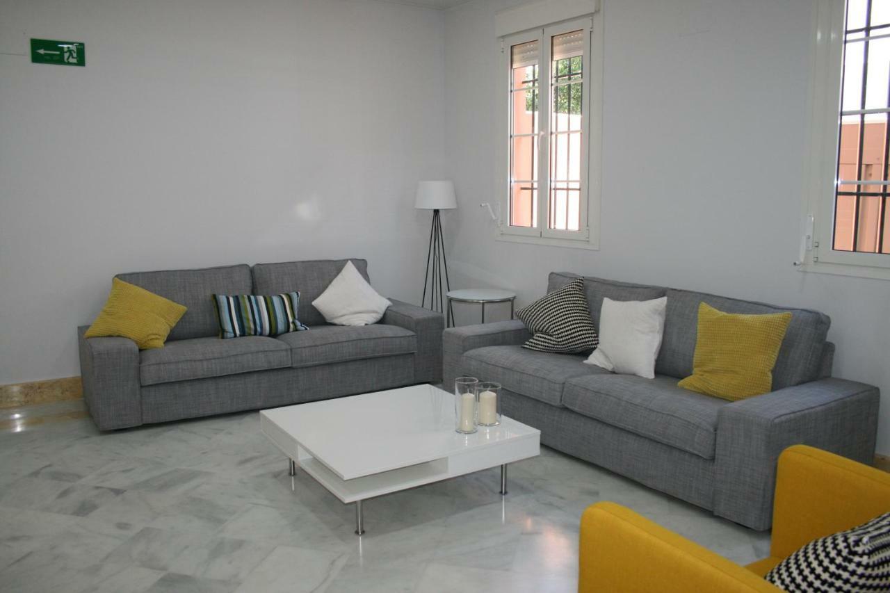 Colegio Mayor Careu - Women Only Apartamento *